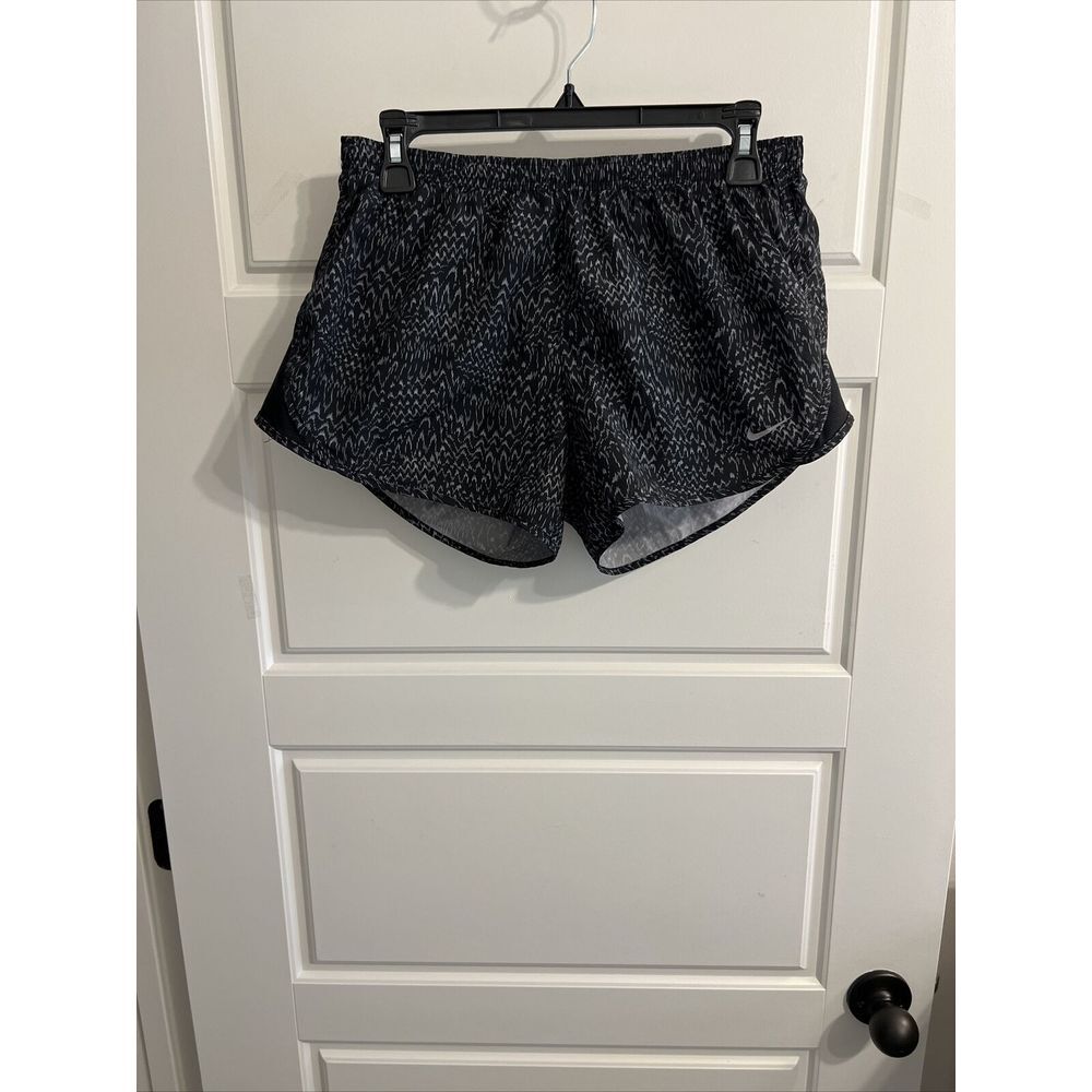 Nike Dri-Fit Women's Medium Running Shorts Black‎ Print